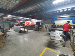 シロナガスクジラ工場のレビュー